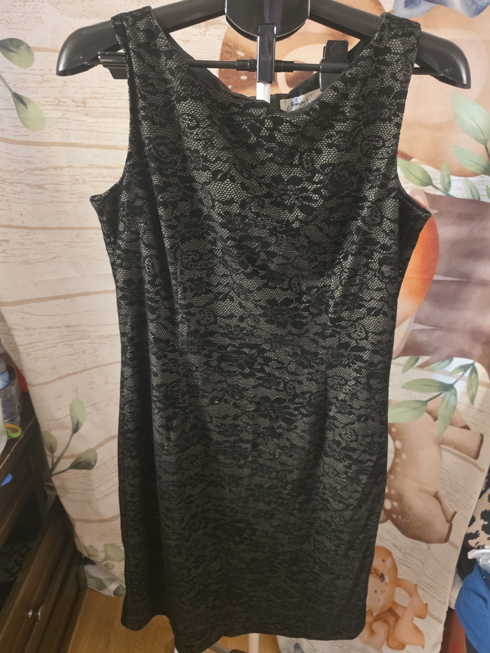 Jennifer Eden Black Lace Sheath Dress is a vintage-style cocktail